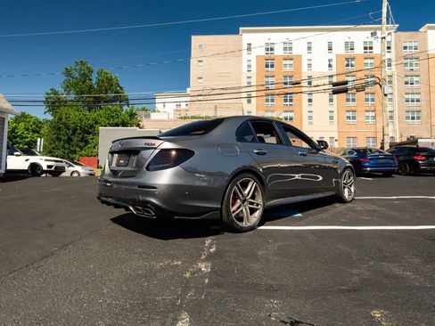 Used 2018 Mercedes-Benz E 63 AMG S image 3