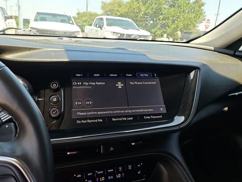 Used 2021 Buick Envision Essence w/ Sport Touring Package FWD image 24