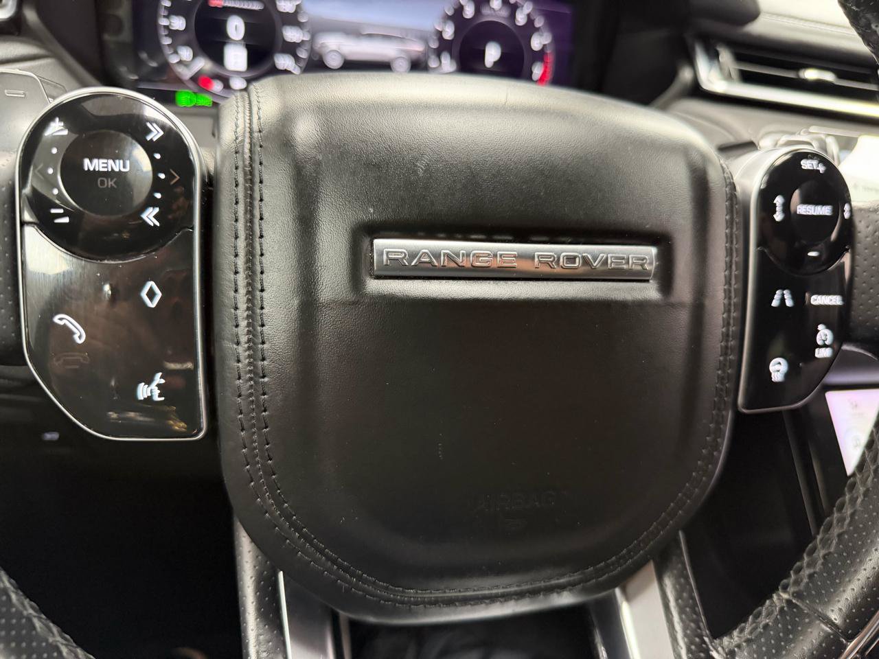 Used 2018 Land Rover Range Rover Velar AWD/4WD image 18