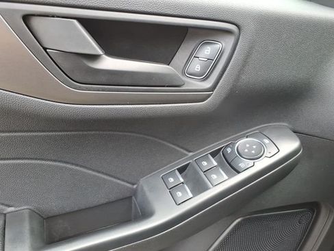 Certified 2023 Ford Escape Active AWD/4WD image 21