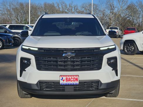New 2026 Chevrolet Traverse LT w/ Midnight/Sport Edition image 2