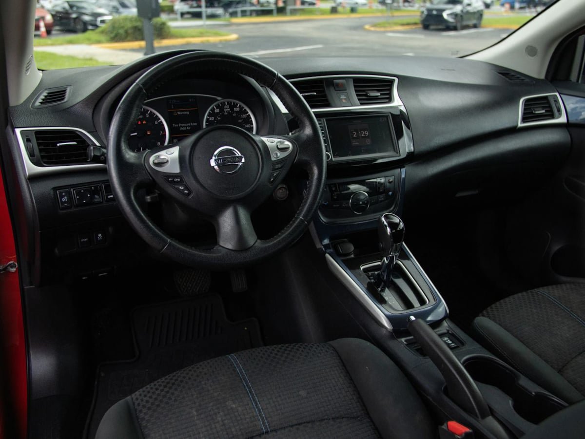 Used 2019 Nissan Sentra SR FWD image 16