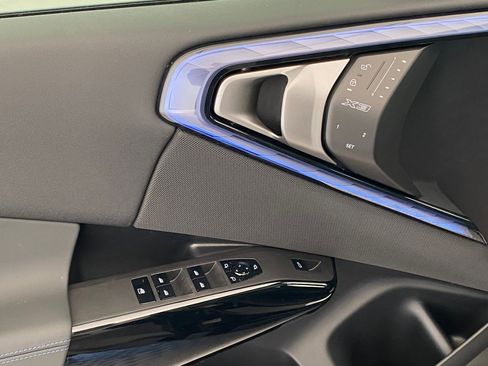 New 2026 BMW X3 xDrive30 w/ Premium Package image 11