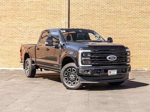 Used 2026 Ford F250 Platinum AWD/4WD image 5