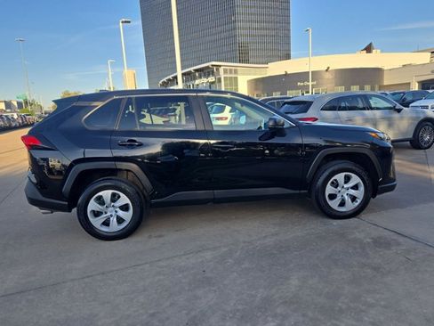 Used 2023 Toyota RAV4 LE image 4