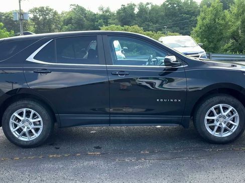 Certified 2022 Chevrolet Equinox LT image 9