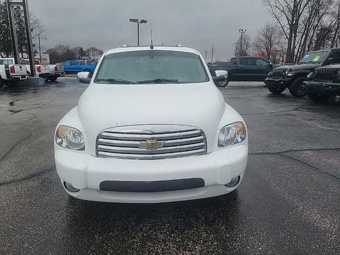 Used 2006 Chevrolet HHR LT w/ Preferred Equipment Group image 2