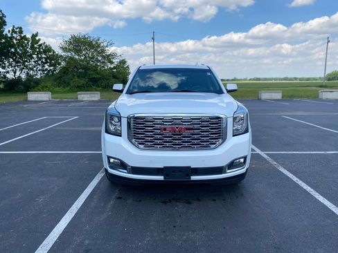 Used 2018 GMC Yukon Denali w/ Open Road Package AWD/4WD image 2