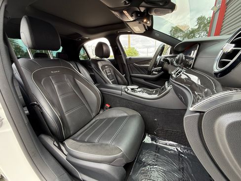 Used 2019 Mercedes-Benz E 63 AMG S image 30
