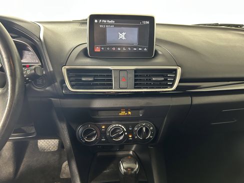 Used 2015 MAZDA MAZDA3 i Touring image 20