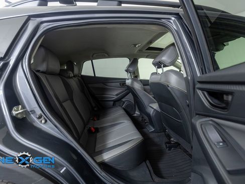 Used 2022 Subaru Crosstrek 2.5i Sport w/ Moonroof Package image 37