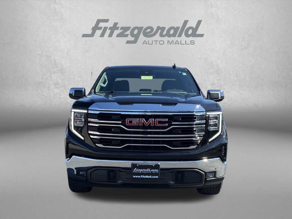 Used 2026 GMC Sierra 1500 SLT AWD/4WD image 3