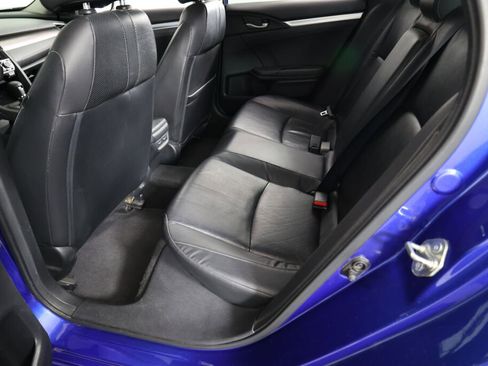 Used 2016 Honda Civic Touring image 17