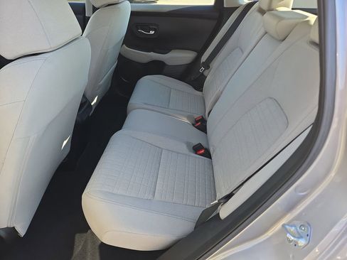 Certified 2023 Honda HR-V LX image 16