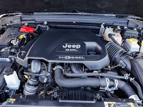 Certified 2022 Jeep Wrangler Unlimited Willys image 28