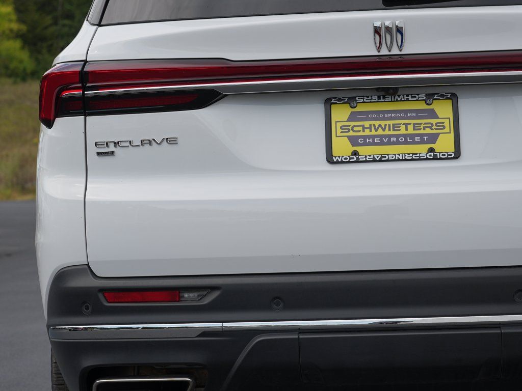 Certified 2026 Buick Enclave Preferred AWD/4WD image 10