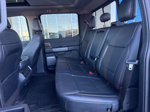 Used 2021 Ford F150 Lariat image 16