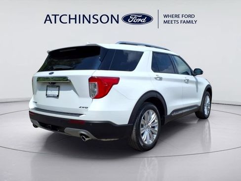 Used 2021 Ford Explorer Limited w/ Equipment Group 301A AWD/4WD image 5