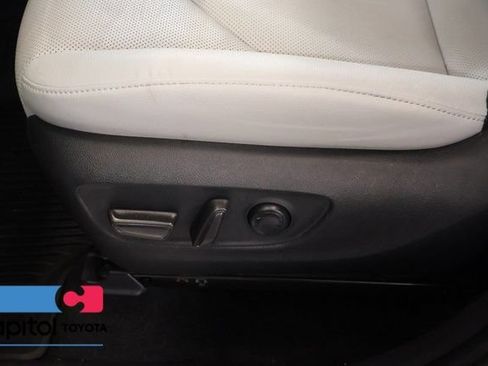 Certified 2025 Toyota Grand Highlander AWD image 13