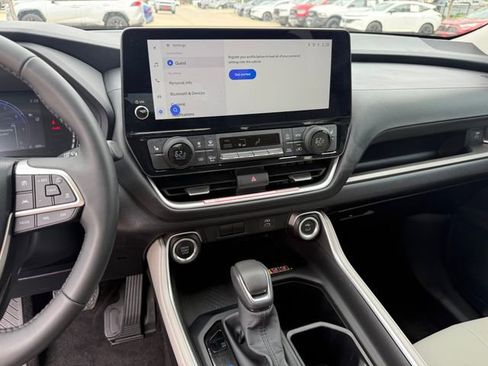 Used 2026 Toyota Grand Highlander AWD image 15