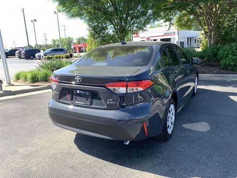 Used 2026 Toyota Corolla LE image 8