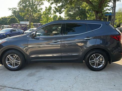 Used 2018 Hyundai Santa Fe Sport FWD image 8