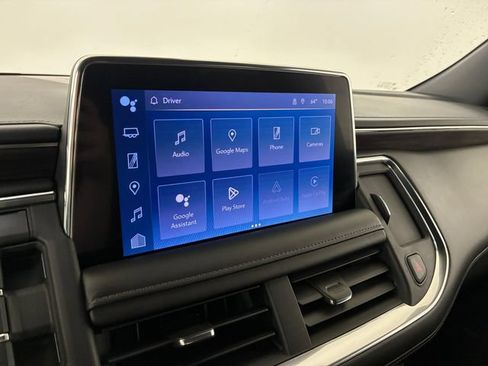 Certified 2022 Chevrolet Tahoe LT w/ Luxury Package AWD/4WD image 26