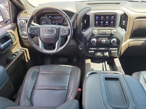 Used 2019 GMC Sierra 1500 Denali w/ Denali Ultimate Package AWD/4WD image 16