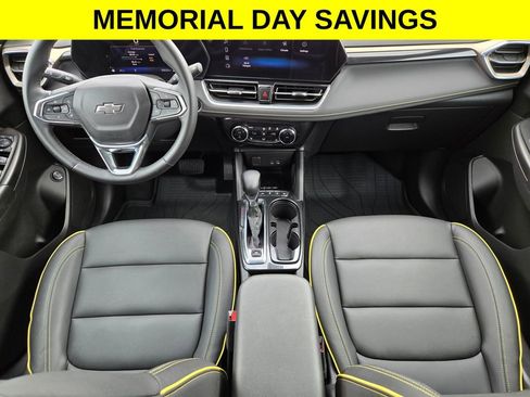 Used 2025 Chevrolet TrailBlazer ACTIV w/ Convenience Package FWD image 15