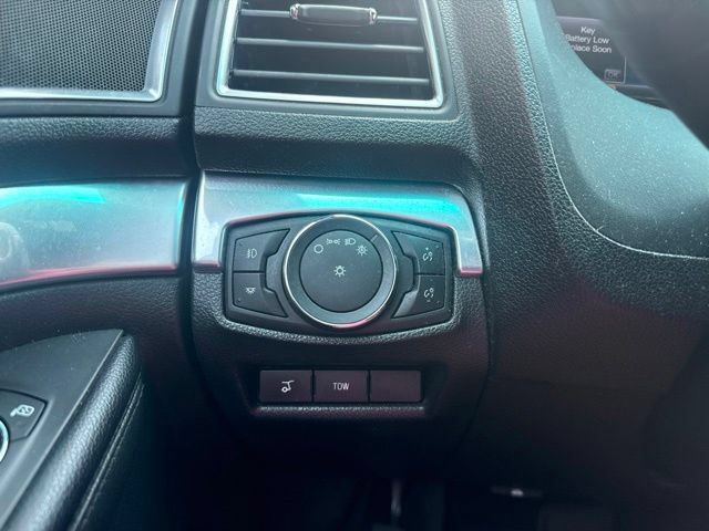 Used 2016 Ford Explorer Sport AWD/4WD image 12