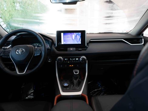 Used 2024 Toyota RAV4 Adventure w/ Convenience Package image 20