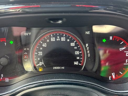 Used 2025 Dodge Durango GT image 18