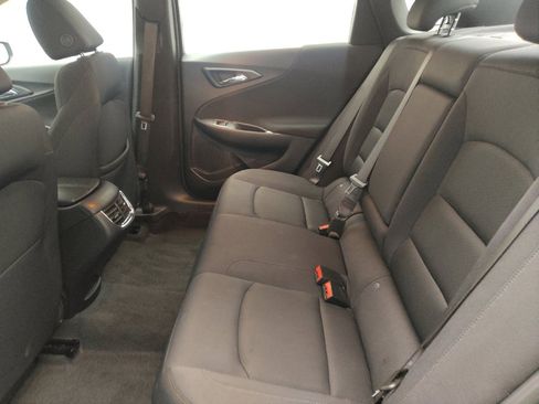 Used 2025 Chevrolet Malibu LT image 18