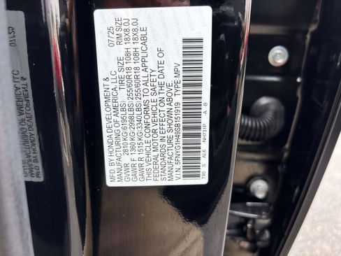 Certified 2025 Honda Pilot EX-L image 33