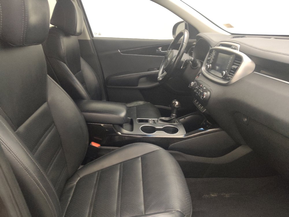 Used 2017 Kia Sorento EX FWD image 21