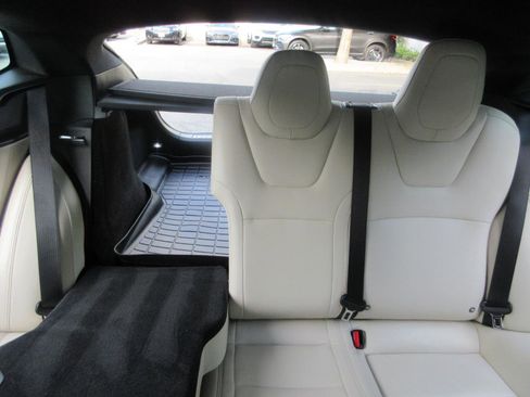 Used 2021 Tesla Model S Long Range Plus AWD/4WD image 32