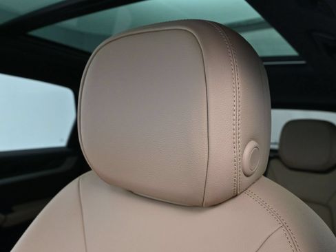 Certified 2026 Porsche Cayenne AWD/4WD image 19