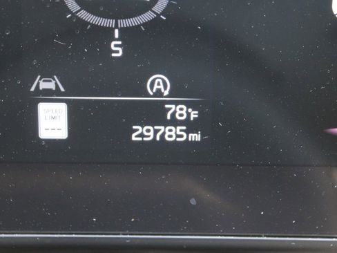 Used 2024 Kia Sportage EX image 28