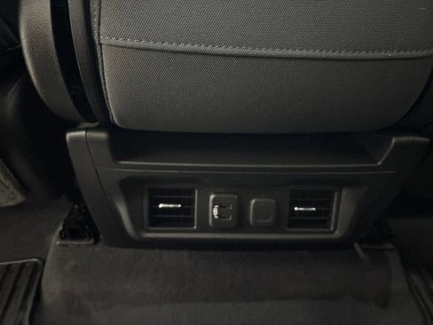 Used 2019 Chevrolet Silverado 1500 LT w/ All-Star Edition AWD/4WD image 35