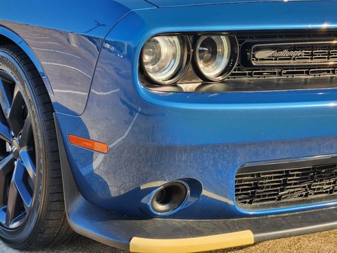 Used 2023 Dodge Challenger R/T w/ Blacktop Package image 9