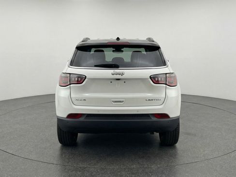 Used 2025 Jeep Compass Limited AWD/4WD image 7
