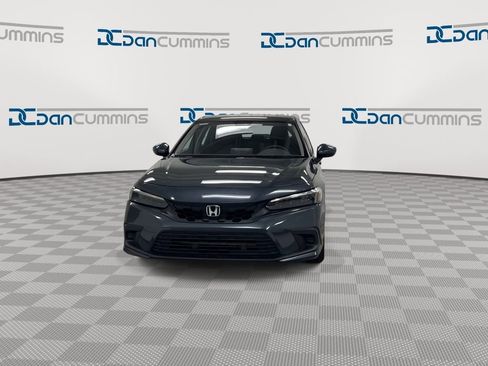 Used 2024 Honda Civic LX image 3