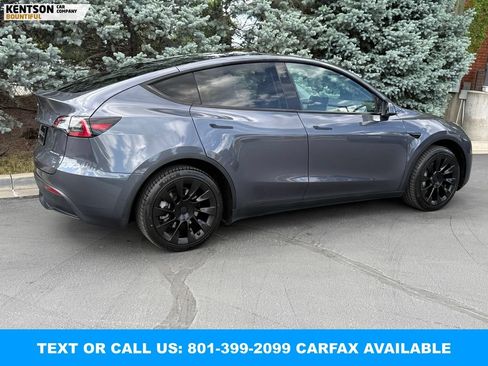 Used 2023 Tesla Model Y Long Range AWD/4WD image 9