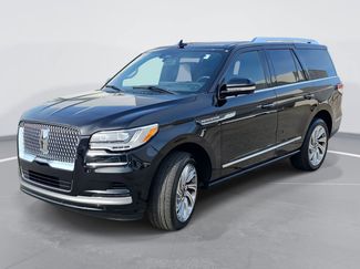 Used 2024 Lincoln Navigator Reserve video 1