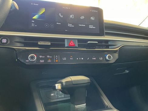 Used 2025 Kia K5 LXS image 20