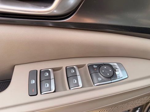 New 2026 Kia Carnival FWD image 14