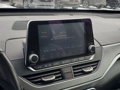 Used 2024 Nissan Altima 2.5 SR image 19