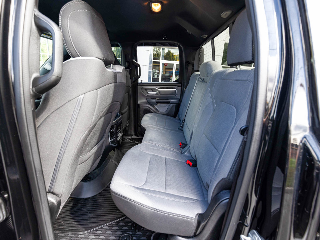 Used 2021 RAM 1500 Big Horn AWD/4WD image 25