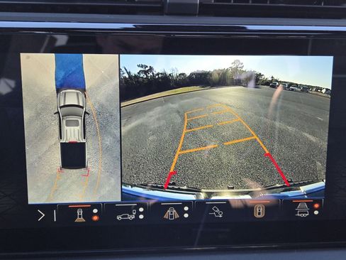 New 2026 GMC Sierra 1500 AT4X w/ AT4X AEV Edition image 13