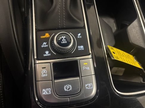 Used 2024 Kia Telluride SX Prestige X-Line AWD/4WD image 19